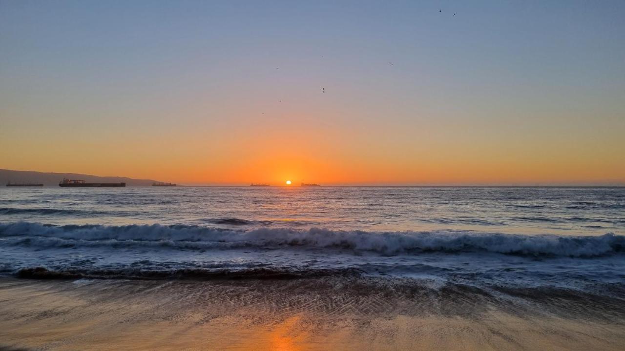 Familiar Y Renovado Departamento A Pasos De Playa Viña del Mar
